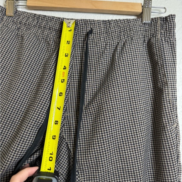 PacSun Women’s Micro-Check Joggers - Picture 10 of 12